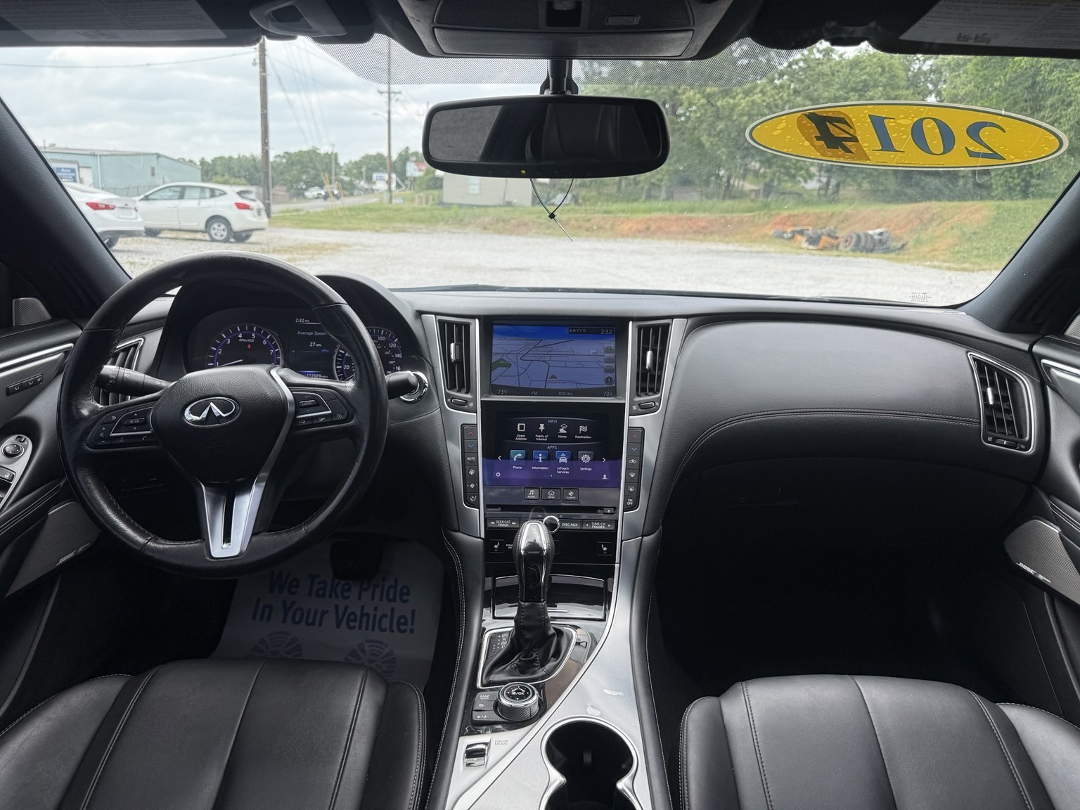 2017 Infiniti Q60 photo 6
