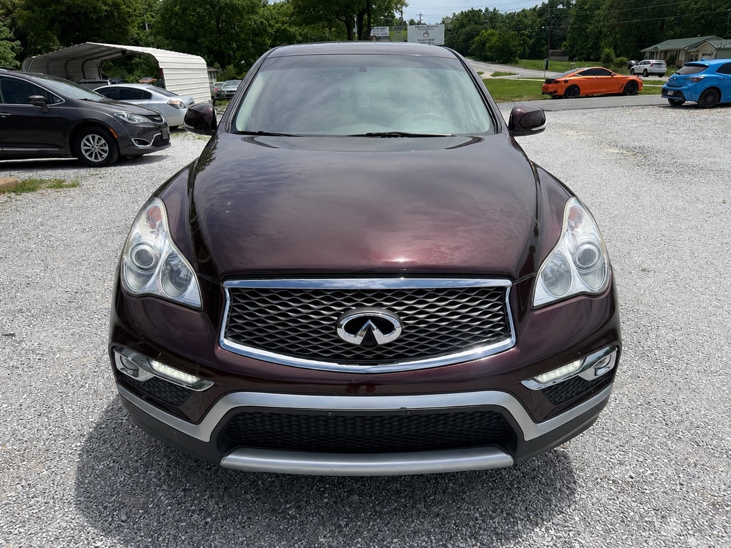 2017 Infiniti QX50 photo 3